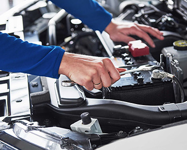 Замена масла в двигателе и топливного фильтра в Hyundai IX35